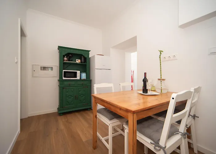 Graca Delight Terrace By Hosty Appartement